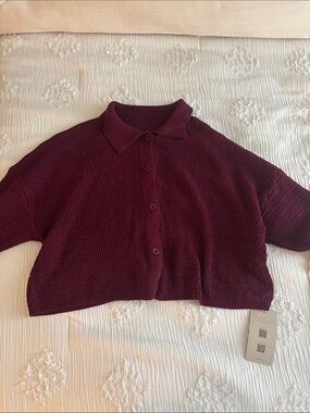 Musera Burgundy Button-Down Cropped Knit Shirt